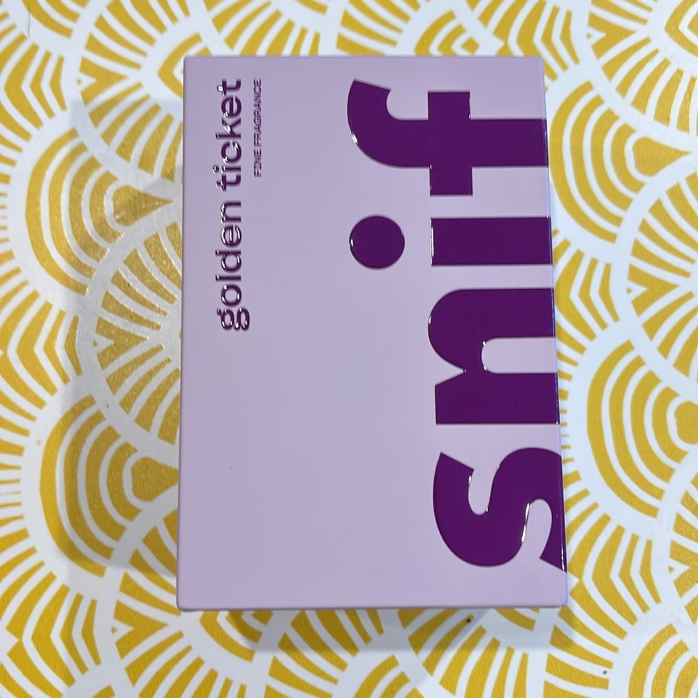BNIB Snif Golden Ticket